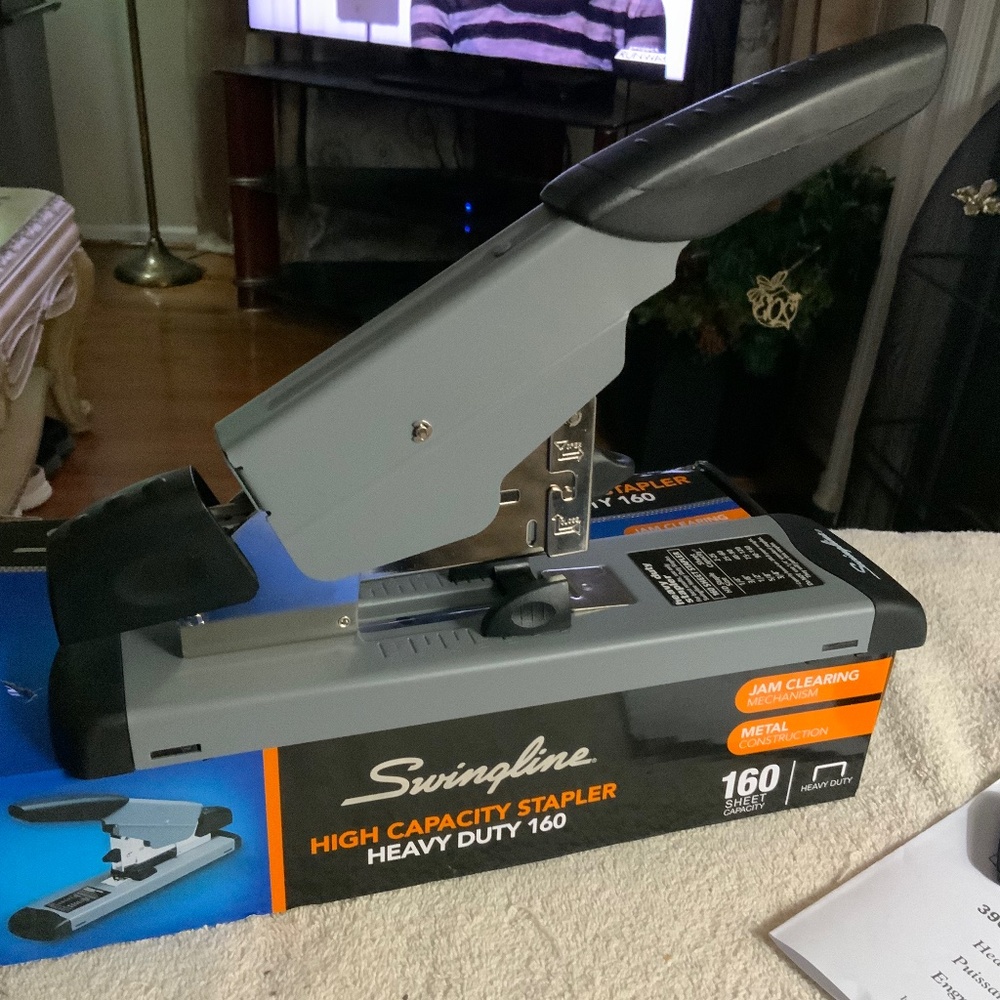 Swingline Heavy Duty 160 Stapler